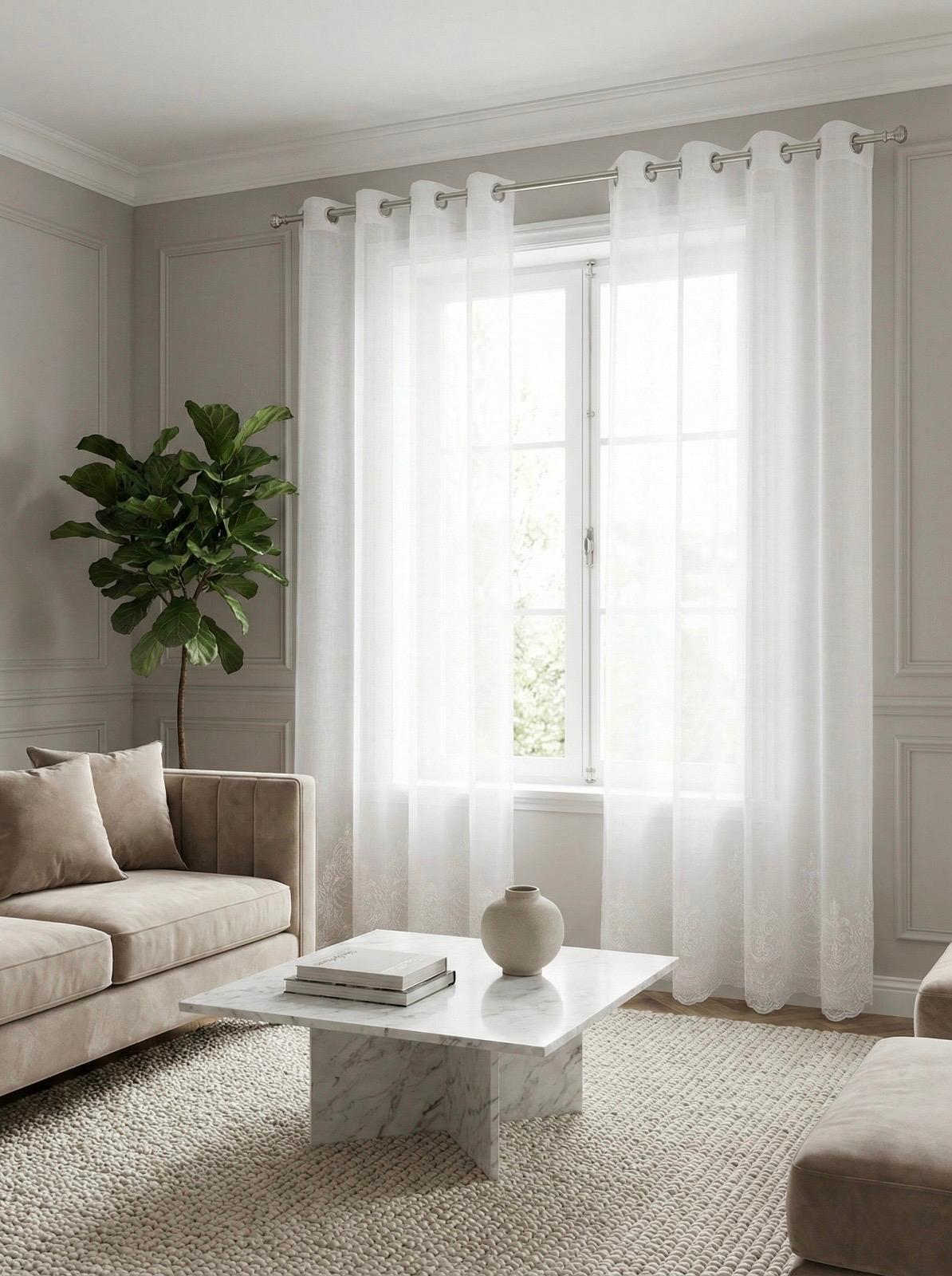 Lot de 2 voilages blancs brodés 140x240 cm à oeillets finition festonnée